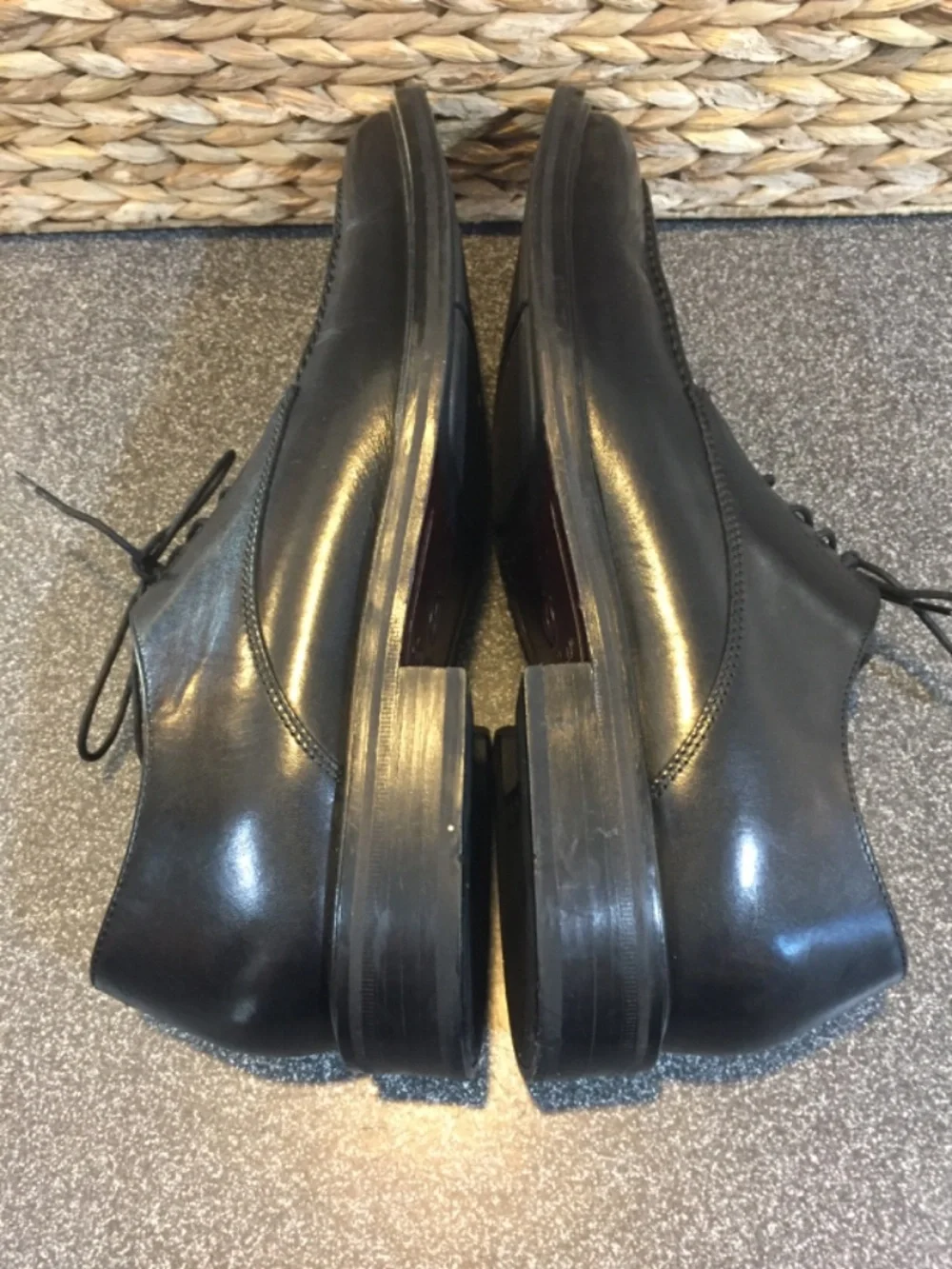 Cole Haan Black Leather Derby Oxfords